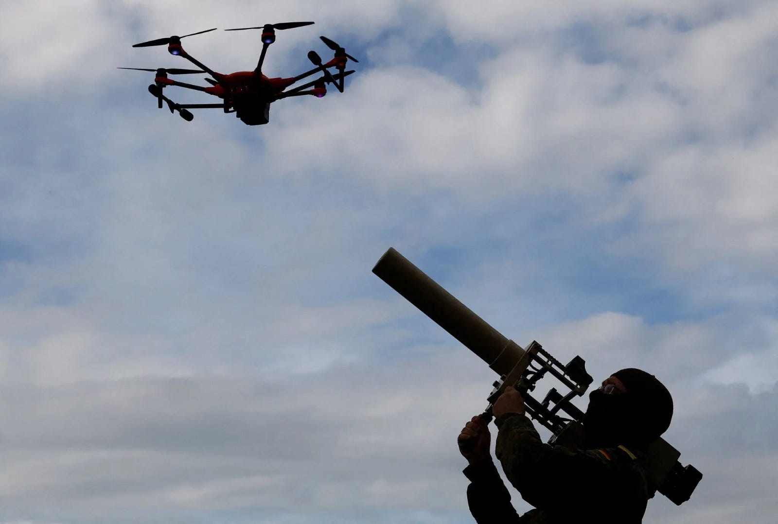 Birlik ve Ayrışma Arasında Avrupa'da Drone Duvarı Tartışmaları